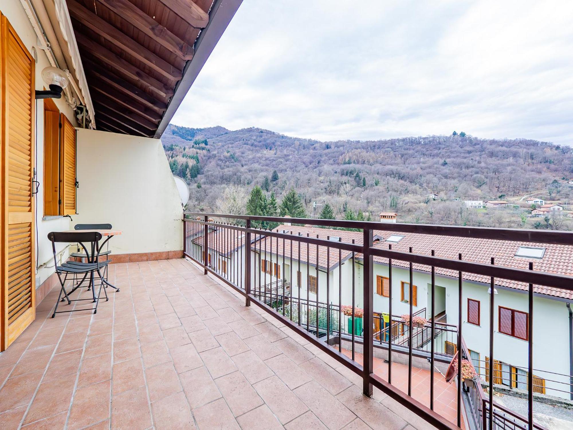 Apartamento Residenza Vecchio Faggeto Faggeto Lario Exterior foto