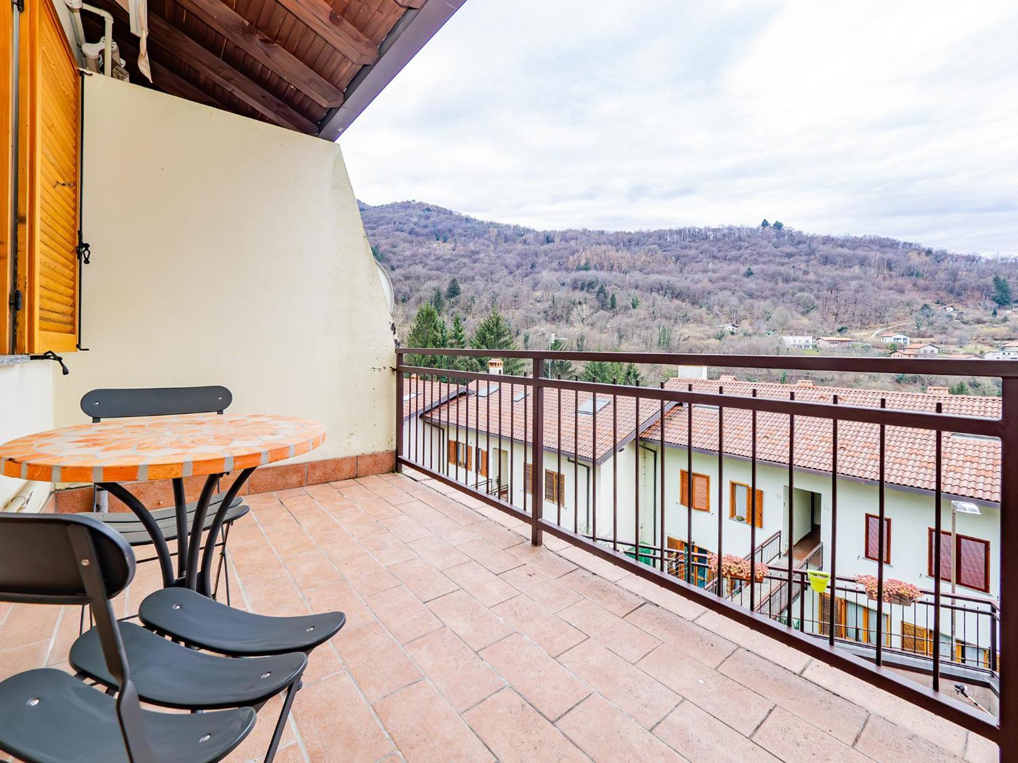 Apartamento Residenza Vecchio Faggeto Faggeto Lario Exterior foto